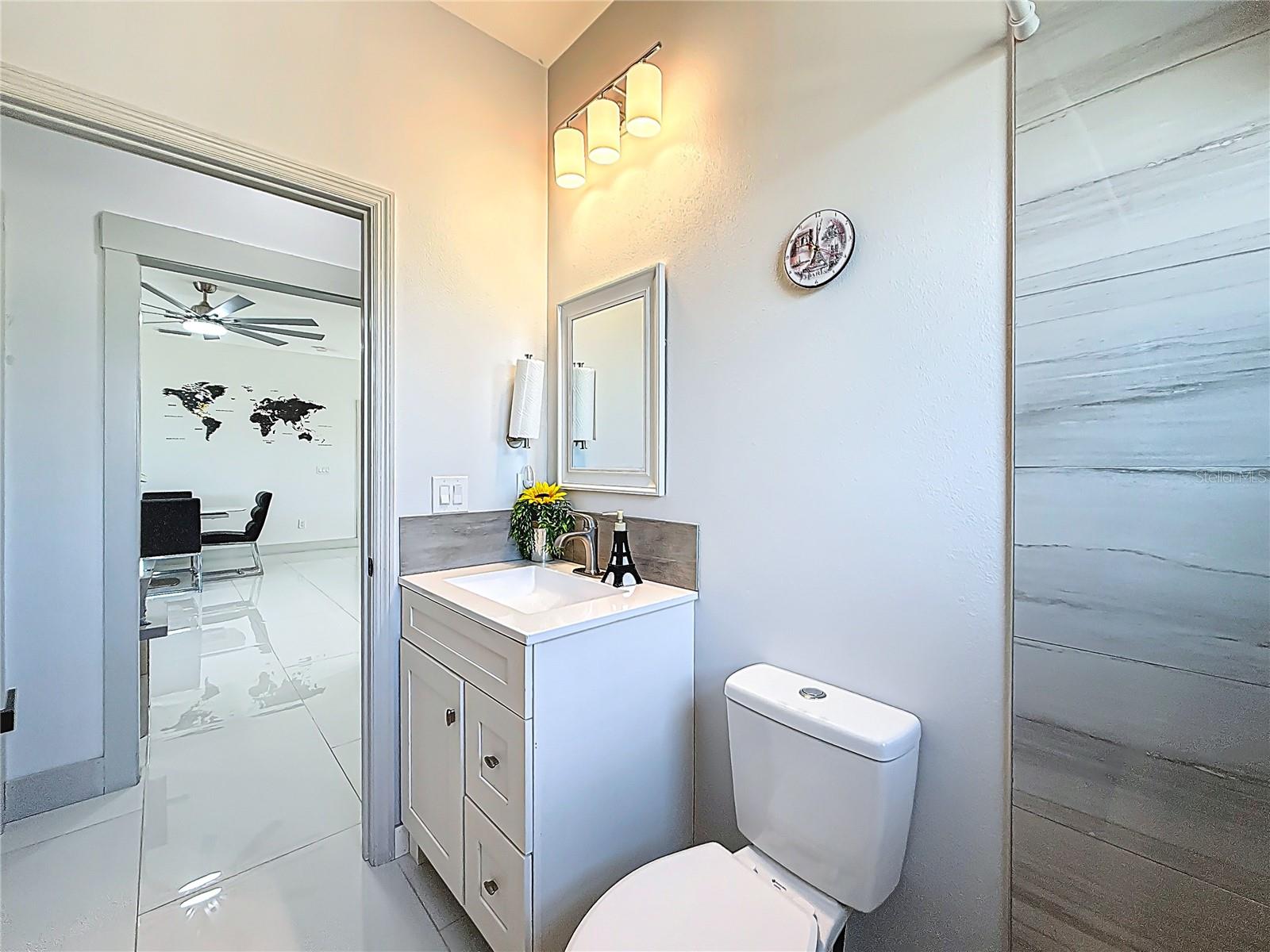 11426 LAKEVIEW DR, LEESBURG, FL, 34788