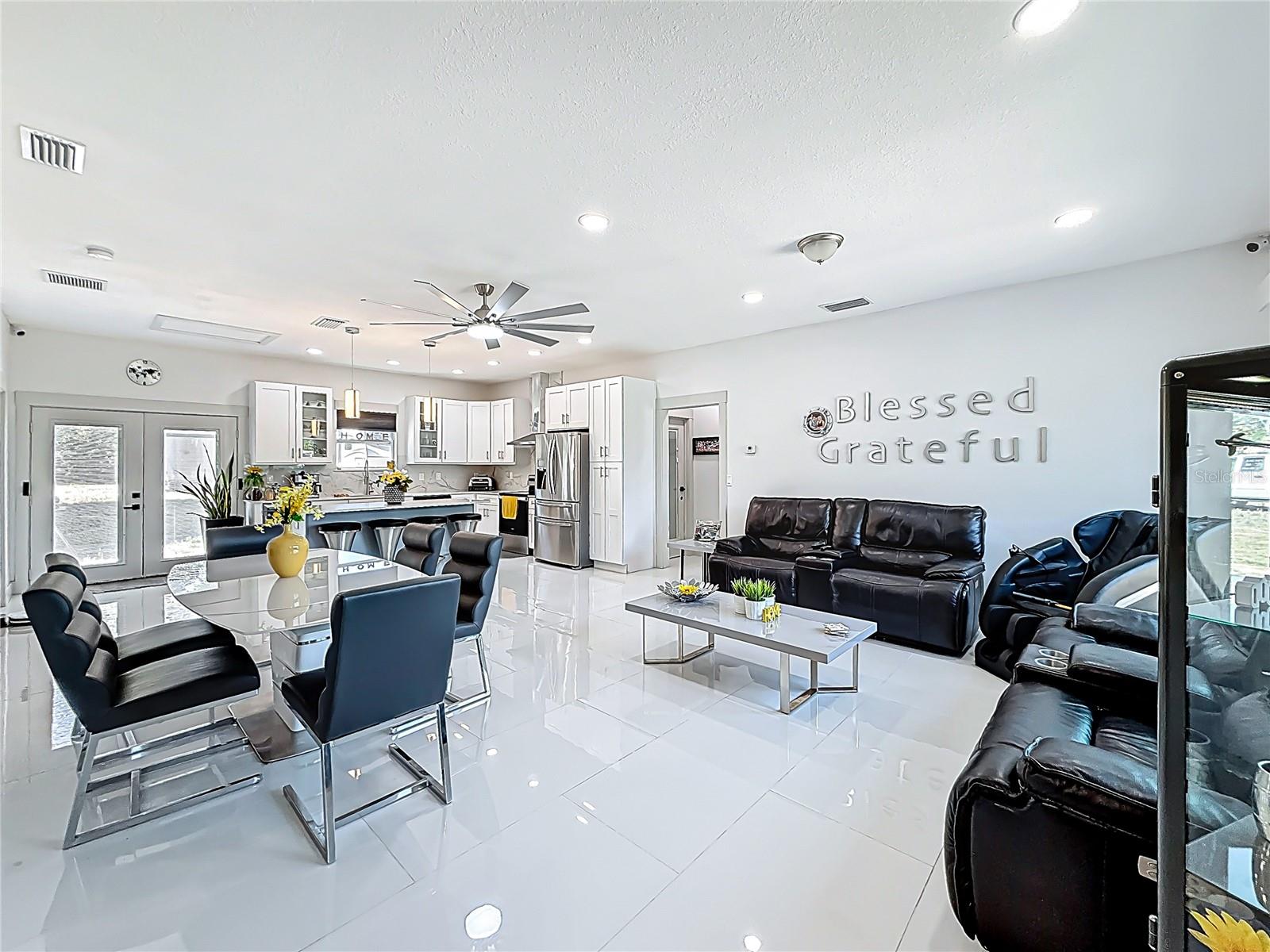 11426 LAKEVIEW DR, LEESBURG, FL, 34788