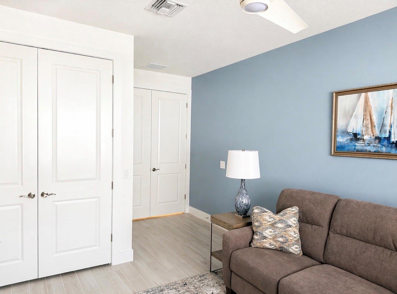 8084 SLIPWAY DR, SARASOTA, FL, 34240