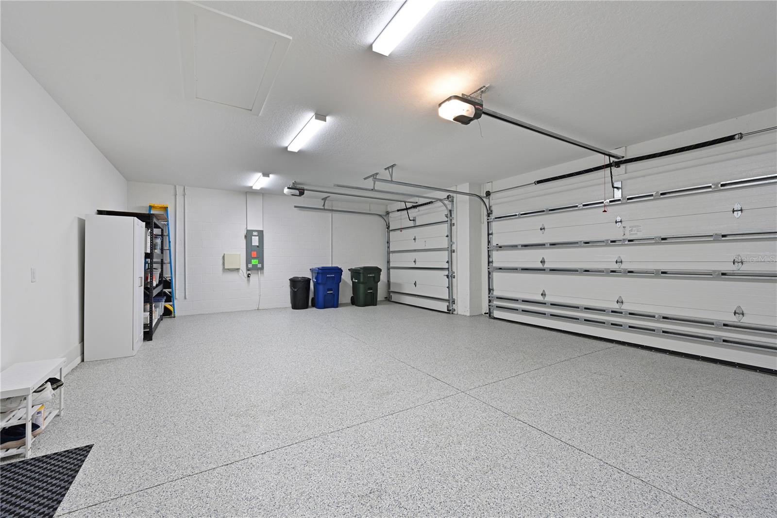 8084 SLIPWAY DR, SARASOTA, FL, 34240