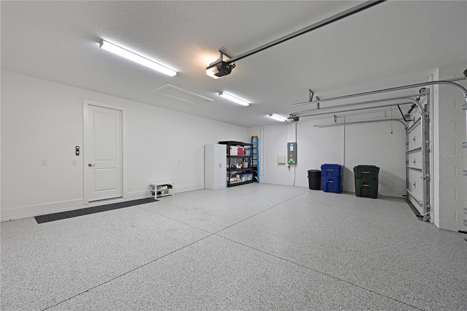 8084 SLIPWAY DR, SARASOTA, FL, 34240