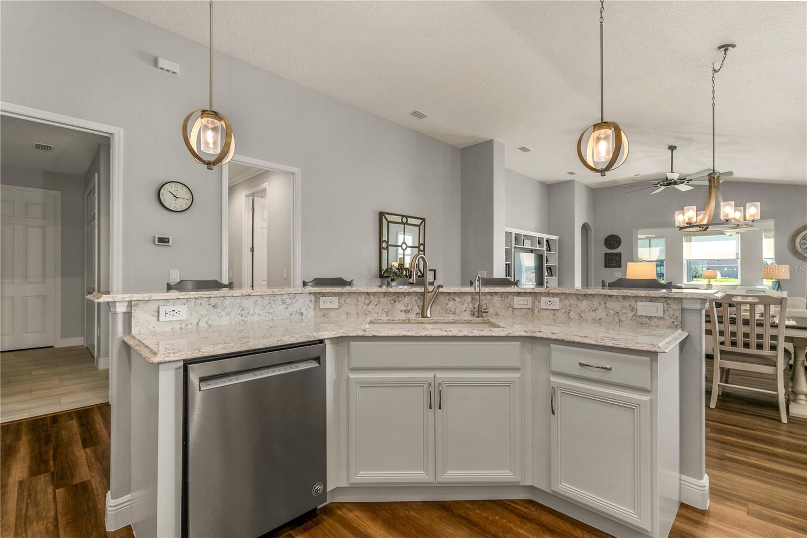 8492 HARTFORD WAY, MOUNT DORA, FL, 32757