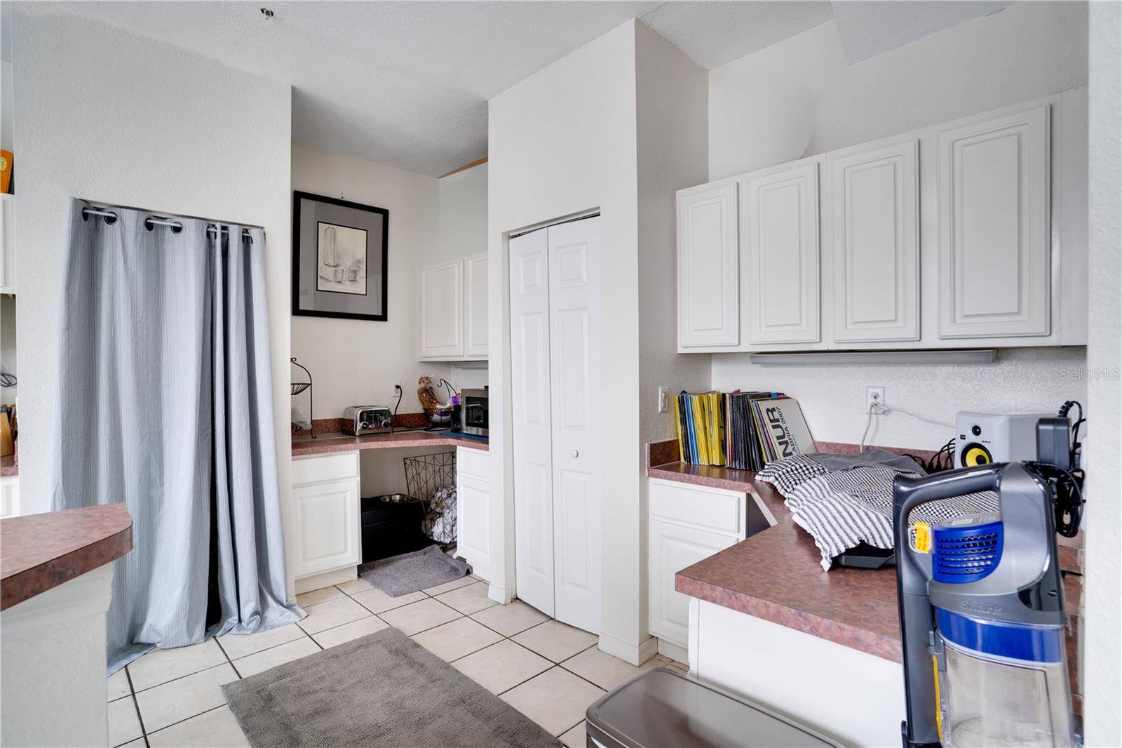 5011 SUNRIDGE PALMS DR #204, TAMPA, FL, 33617