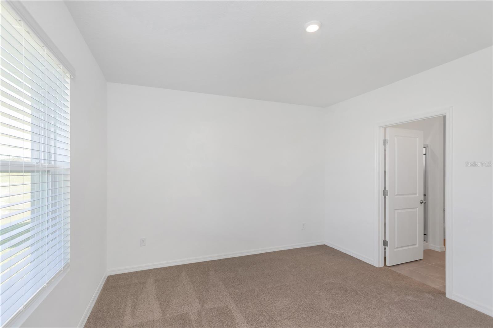 6773 BRANHAM MILL CT, ZEPHYRHILLS, FL, 33542