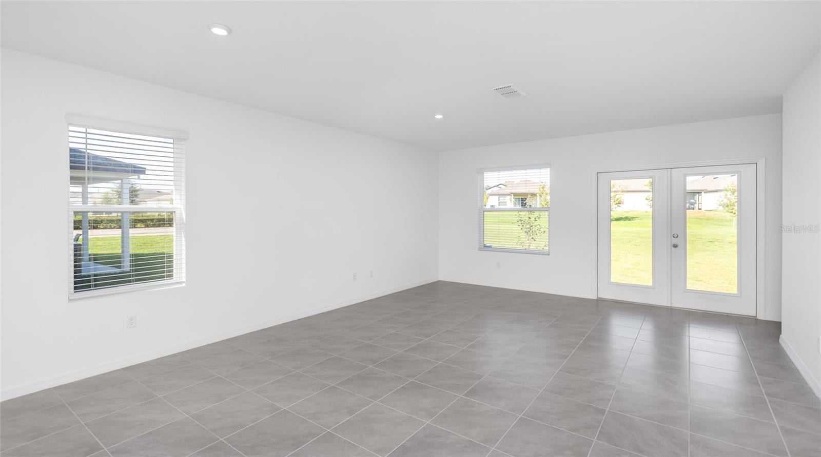 6773 BRANHAM MILL CT, ZEPHYRHILLS, FL, 33542