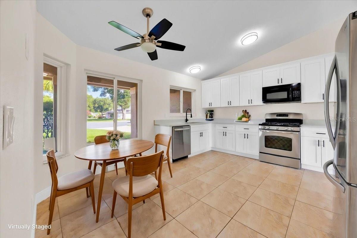 910 N AMY RIDGE CT, KISSIMMEE, FL, 34747