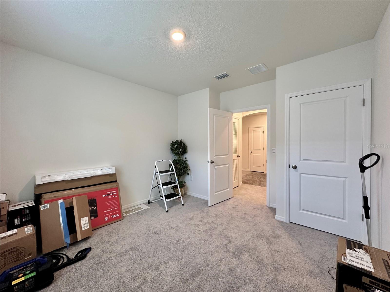 19 HICKORY COURSE RADL, OCALA, FL, 34472