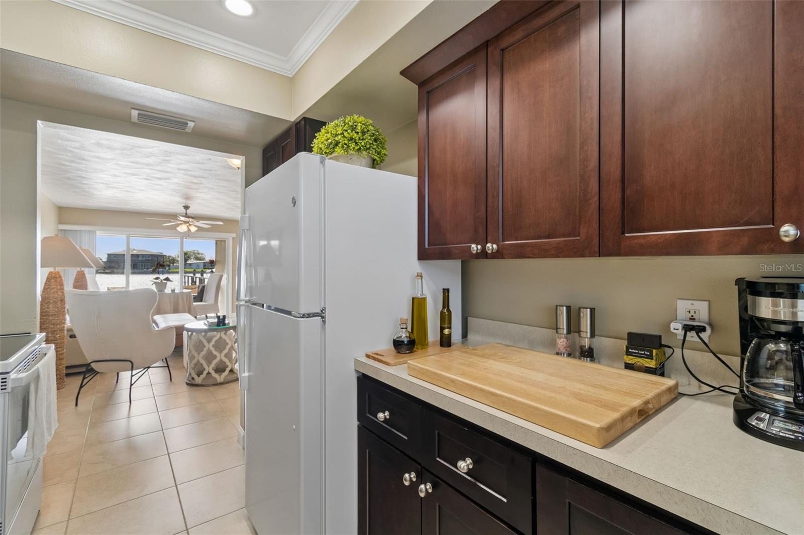 2307 BAY BLVD, INDIAN ROCKS BEACH, FL, 33785