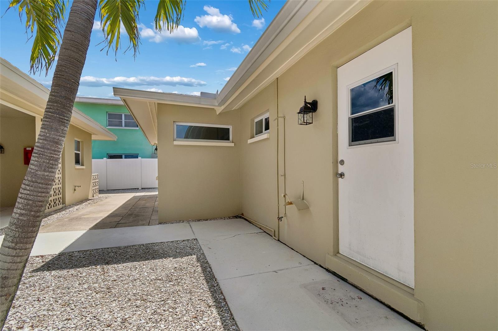 2307 BAY BLVD, INDIAN ROCKS BEACH, FL, 33785