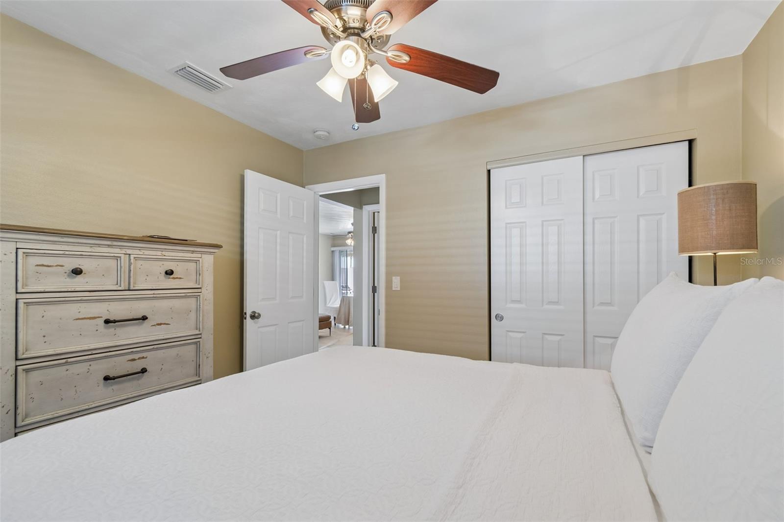 2307 BAY BLVD, INDIAN ROCKS BEACH, FL, 33785