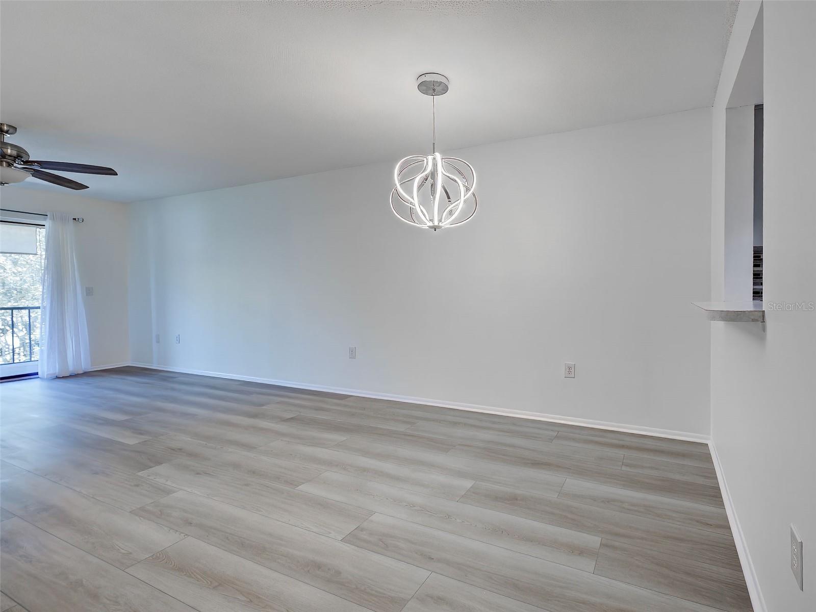 7237 CLOISTER DR ## 207, SARASOTA, FL, 34231