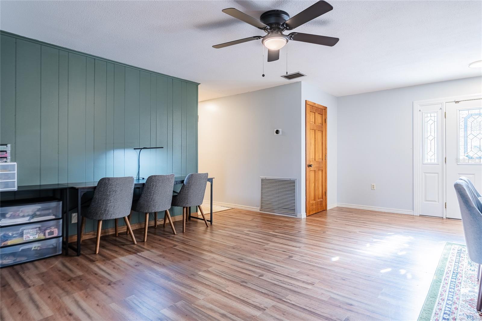 5905 WHISPERING PINES RD, LAKELAND, FL, 33811