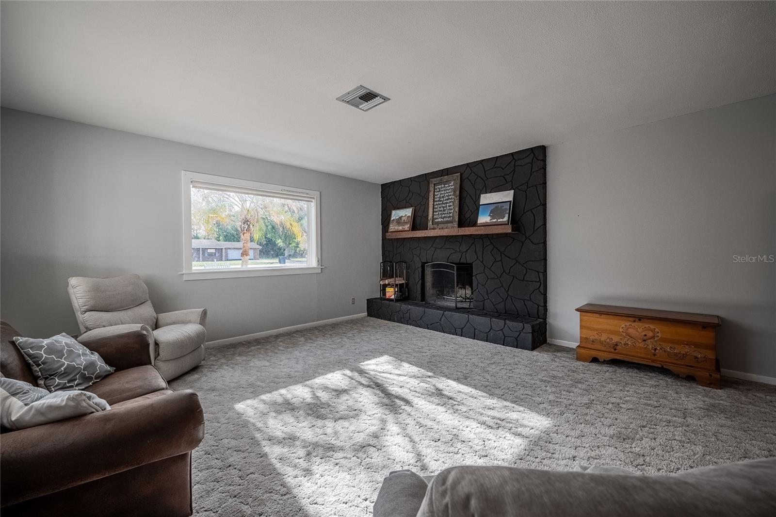 5905 WHISPERING PINES RD, LAKELAND, FL, 33811