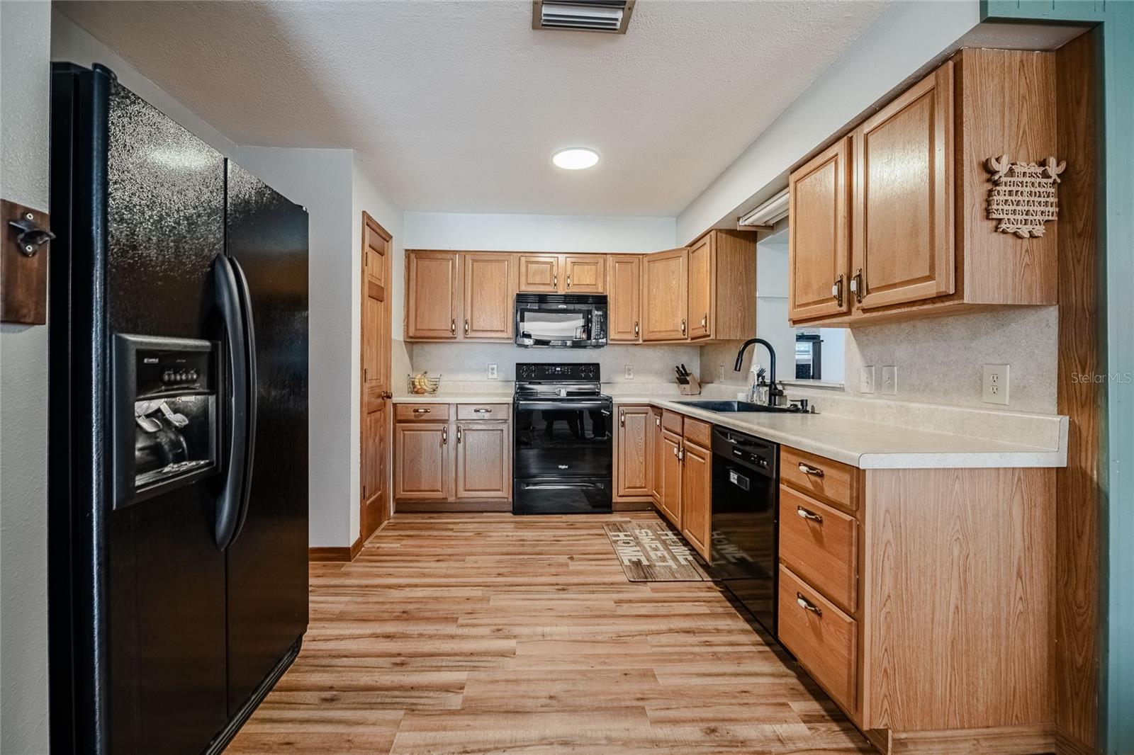 5905 WHISPERING PINES RD, LAKELAND, FL, 33811