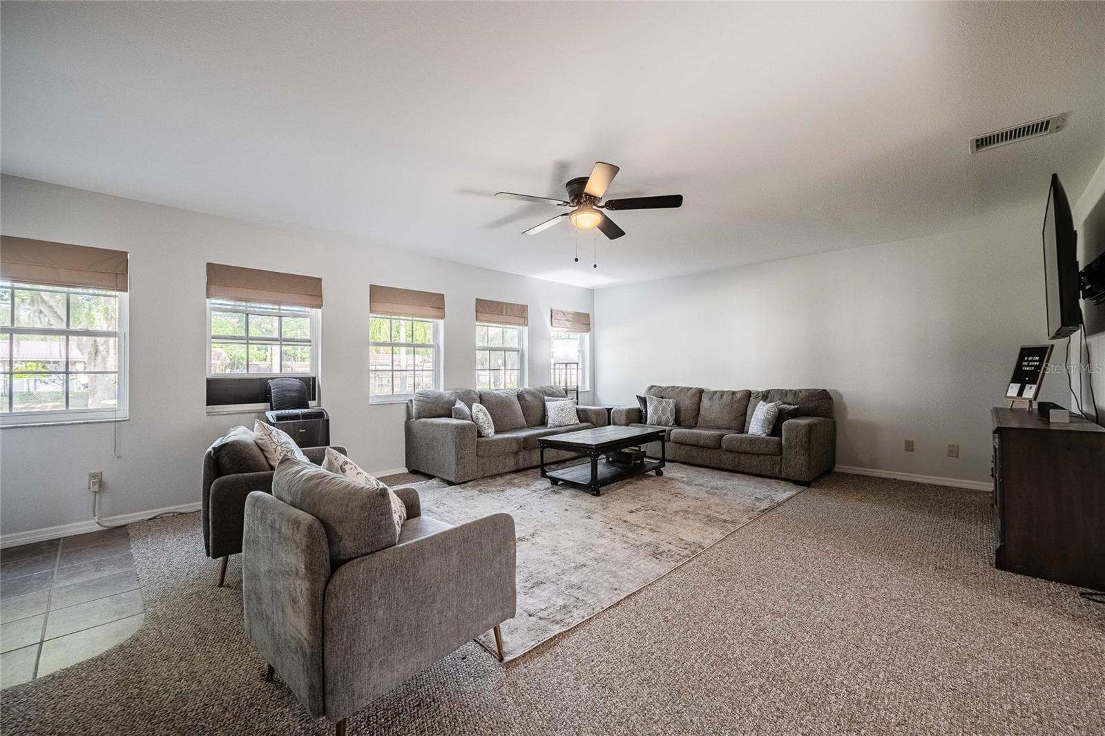 5905 WHISPERING PINES RD, LAKELAND, FL, 33811