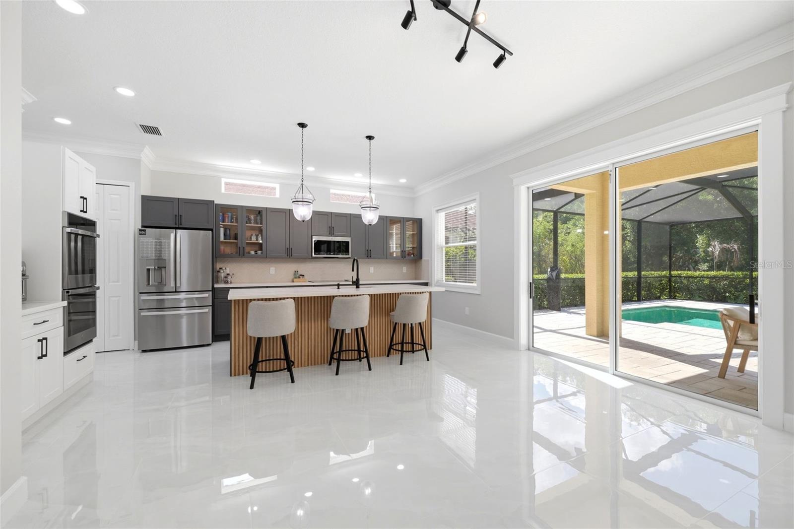 8005 CYPRESS CROSSING CT, TAMPA, FL, 33647