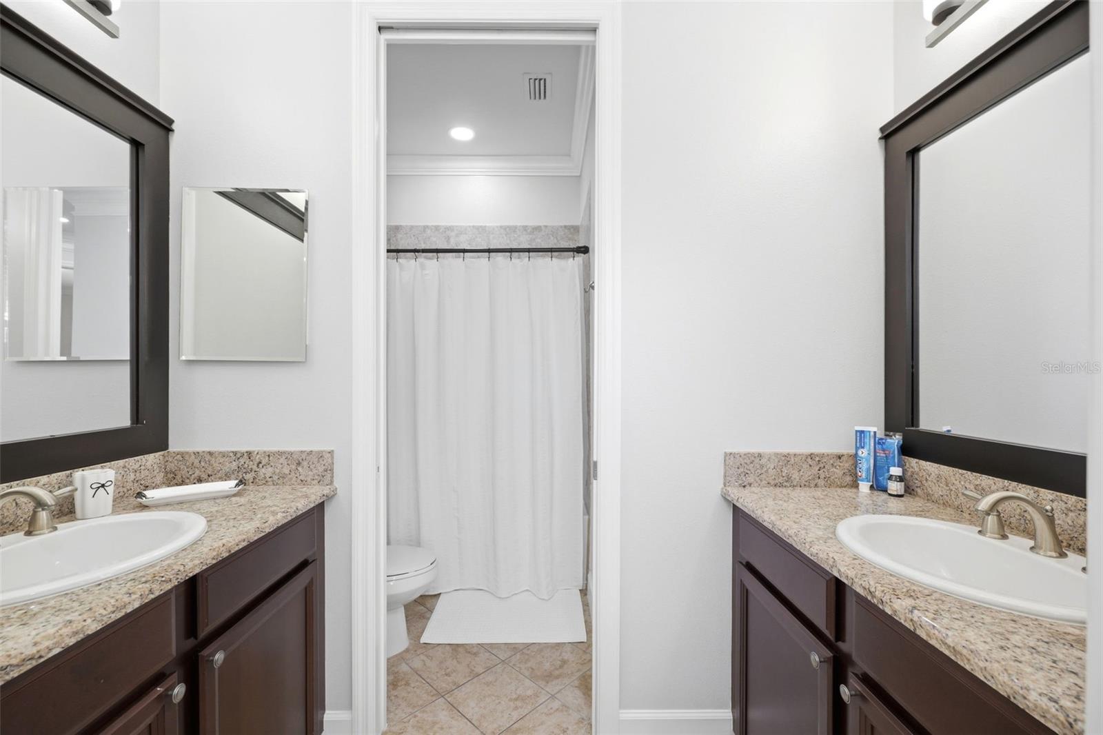 8005 CYPRESS CROSSING CT, TAMPA, FL, 33647