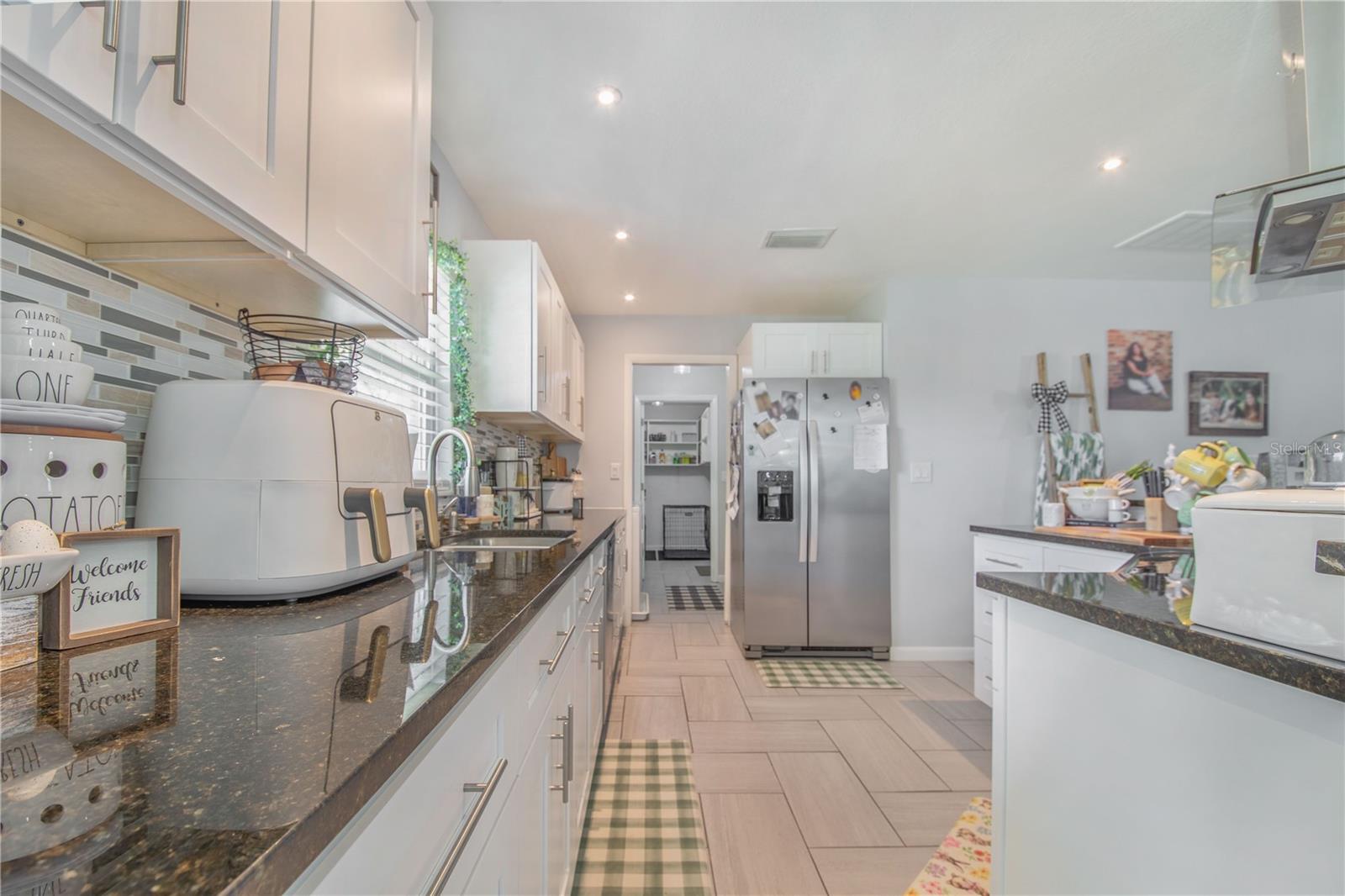 838 SHERWOOD DR, LAKE WALES, FL, 33898