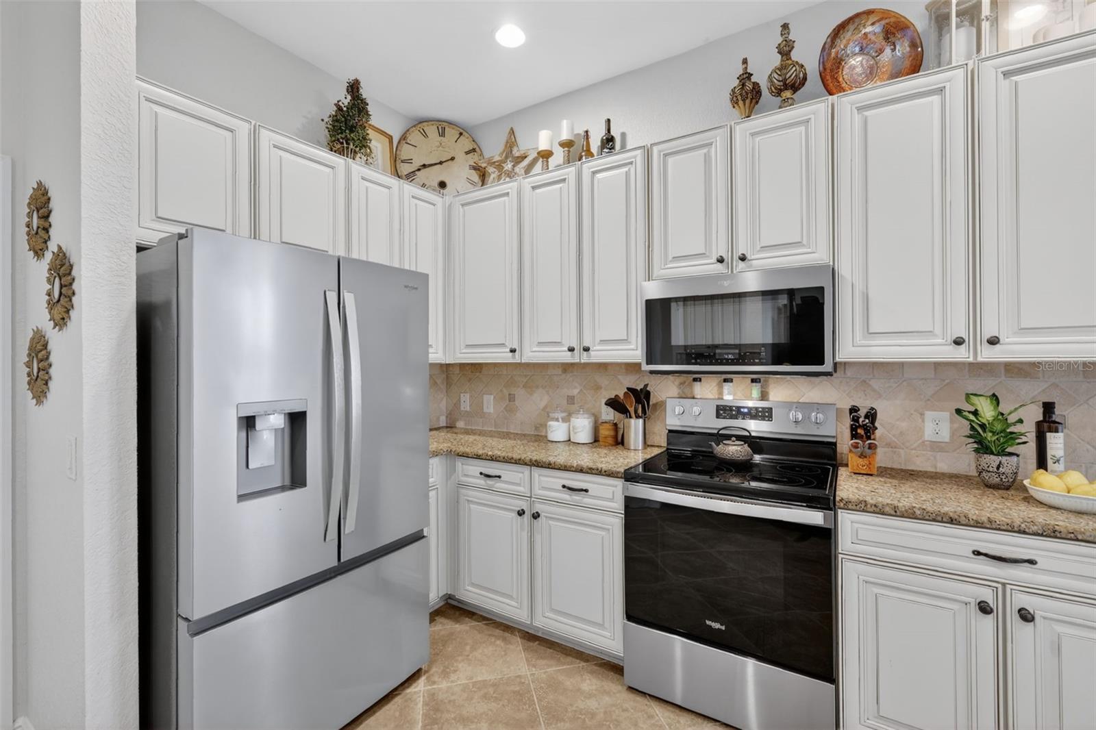 10075 LAKE MIONA WAY, OXFORD, FL, 34484