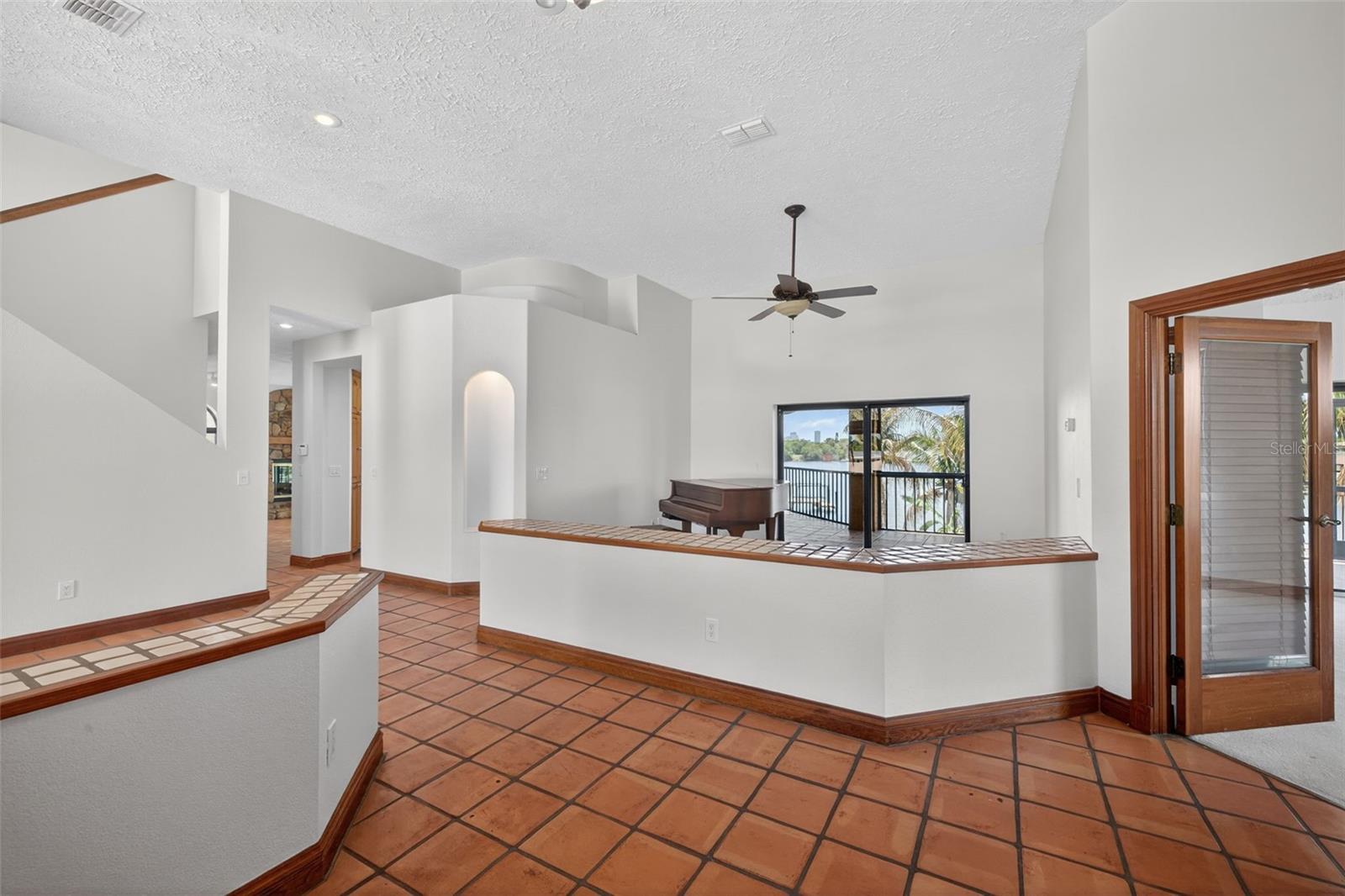 4300 13TH WAY NE, ST PETERSBURG, FL, 33703