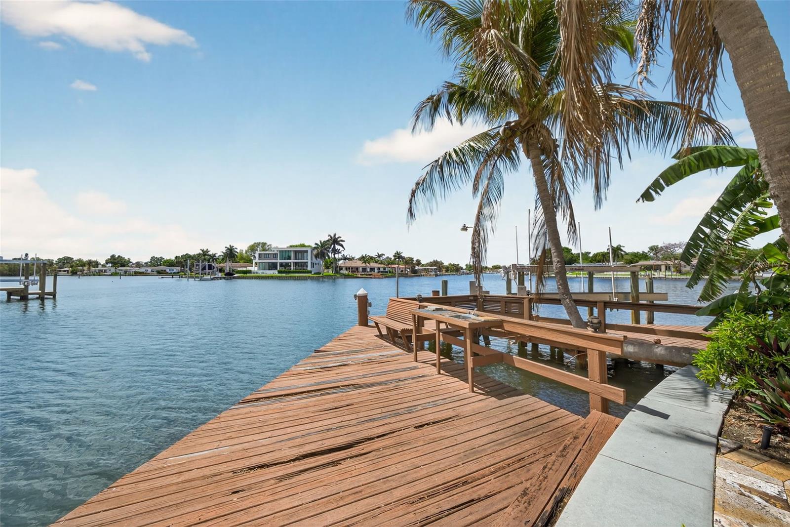 4300 13TH WAY NE, ST PETERSBURG, FL, 33703