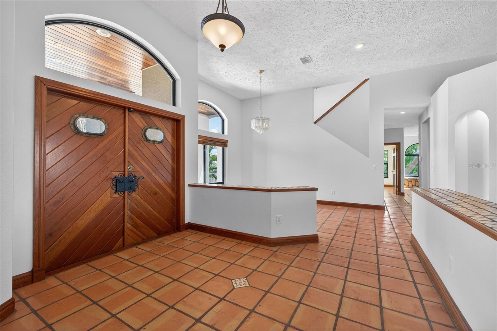 4300 13TH WAY NE, ST PETERSBURG, FL, 33703