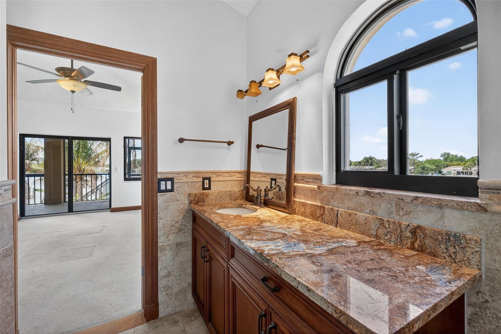 4300 13TH WAY NE, ST PETERSBURG, FL, 33703