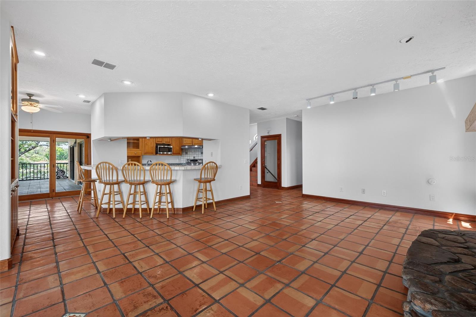 4300 13TH WAY NE, ST PETERSBURG, FL, 33703