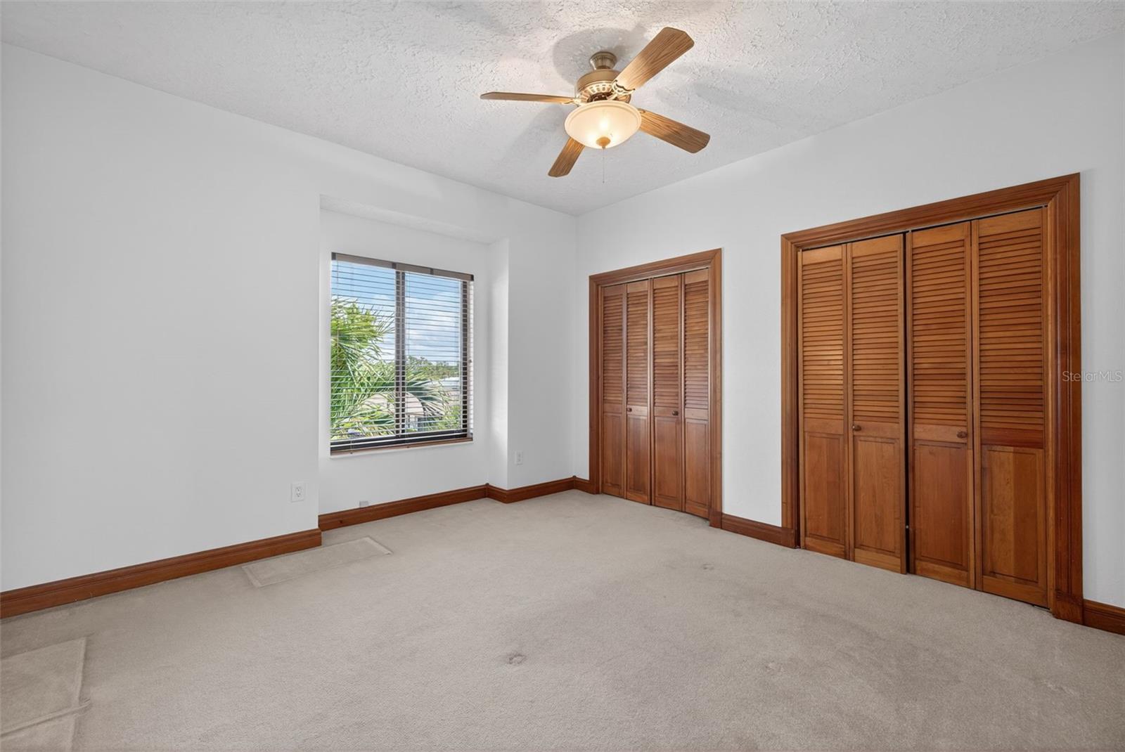 4300 13TH WAY NE, ST PETERSBURG, FL, 33703