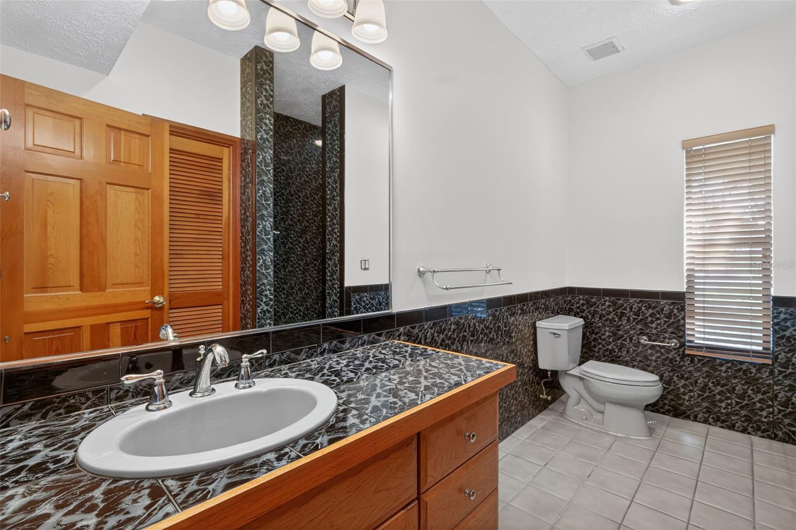 4300 13TH WAY NE, ST PETERSBURG, FL, 33703