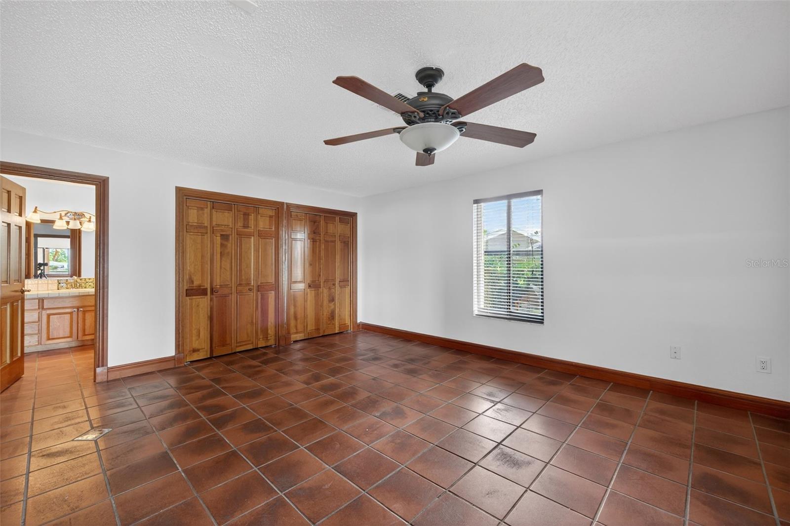 4300 13TH WAY NE, ST PETERSBURG, FL, 33703