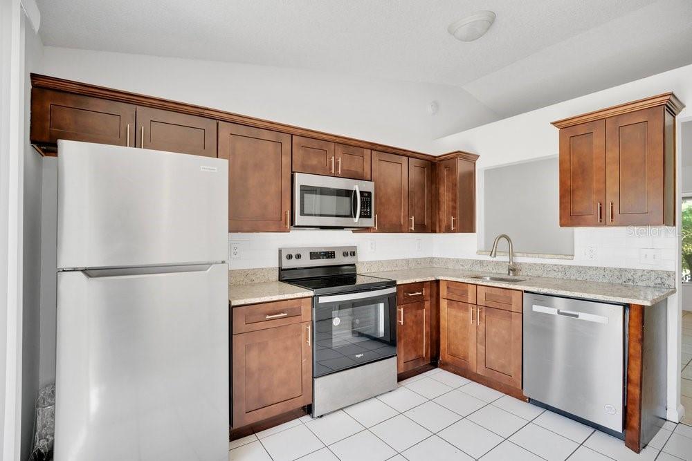 2827 CORAL REEF DR, ORLANDO, FL, 32826