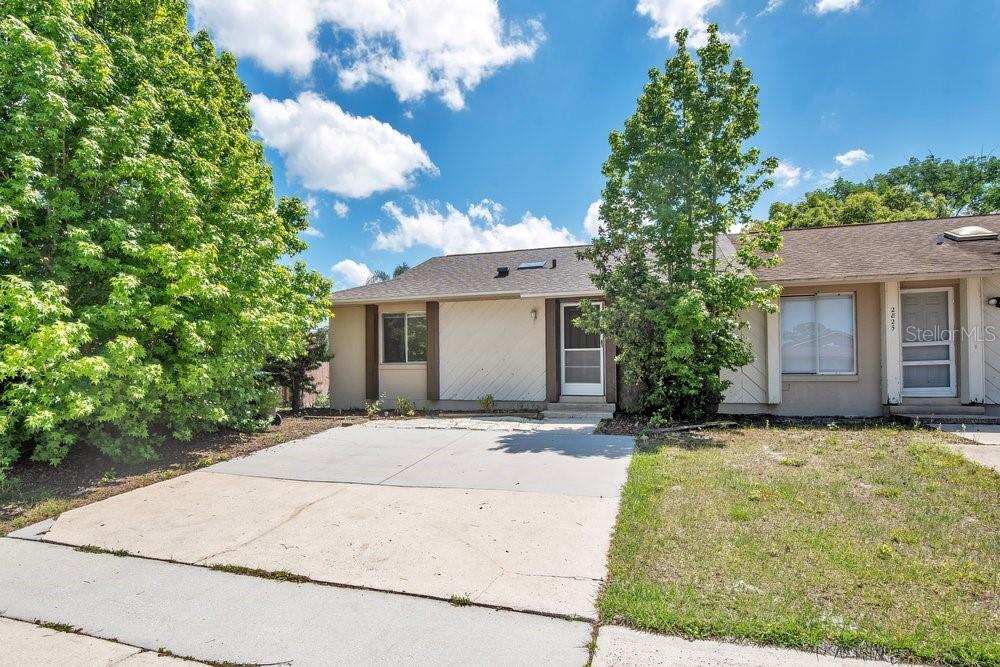 2827 CORAL REEF DR, ORLANDO, FL, 32826