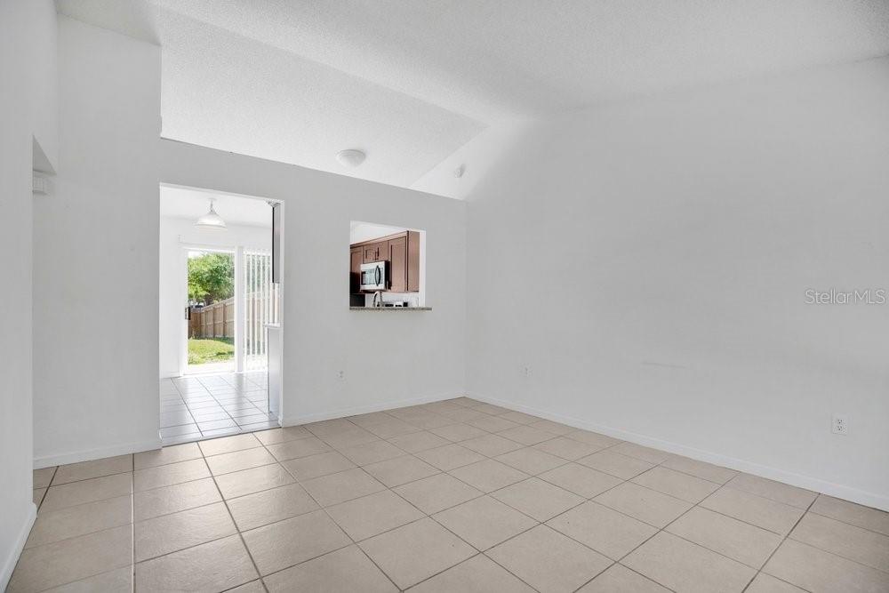 2827 CORAL REEF DR, ORLANDO, FL, 32826