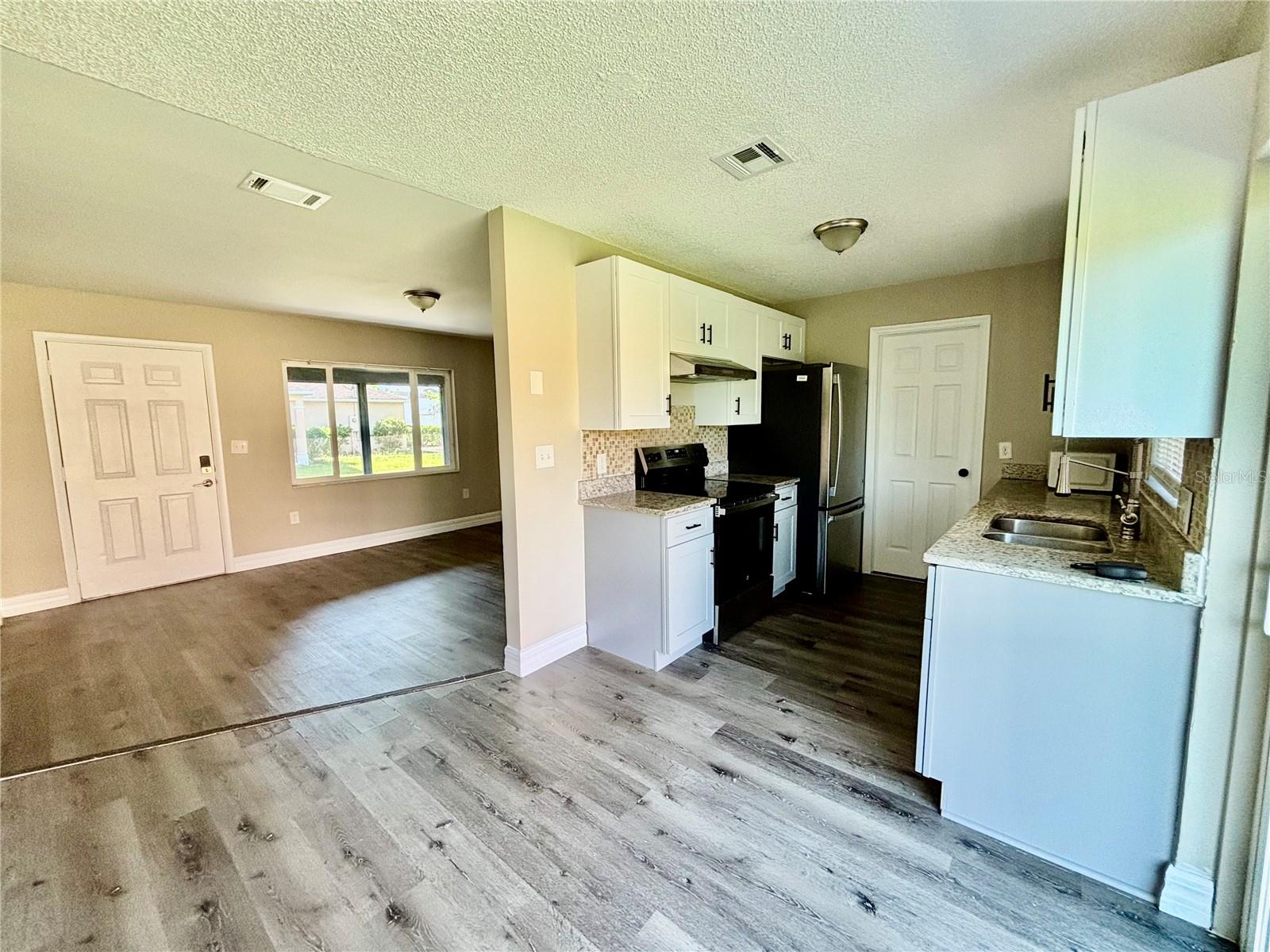 504 BLACKBIRD LN, POINCIANA, FL, 34759