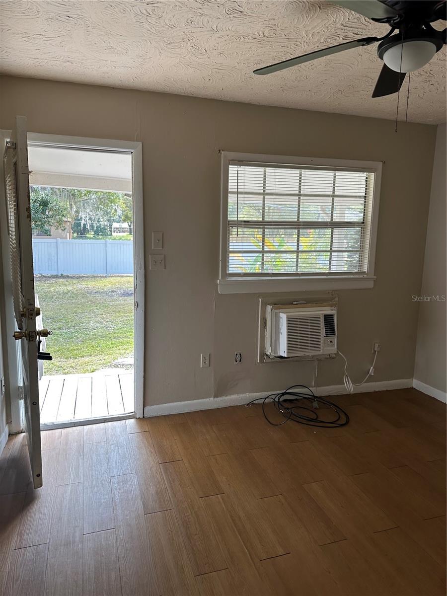 1111 WILLOW AVE, SANFORD, FL, 32771