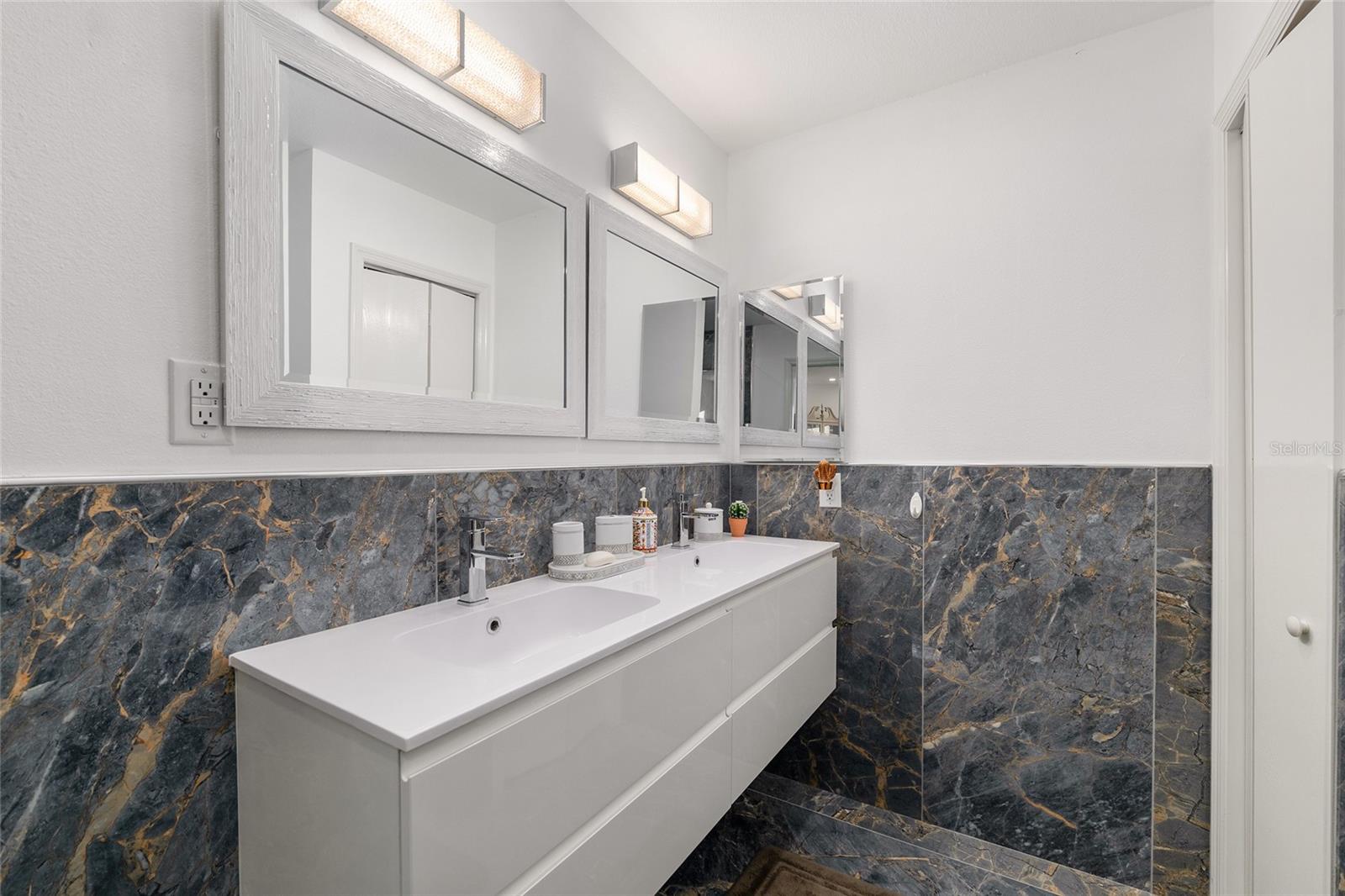 17009 SE 96TH CHAPELWOOD CIR, THE VILLAGES, FL, 32162