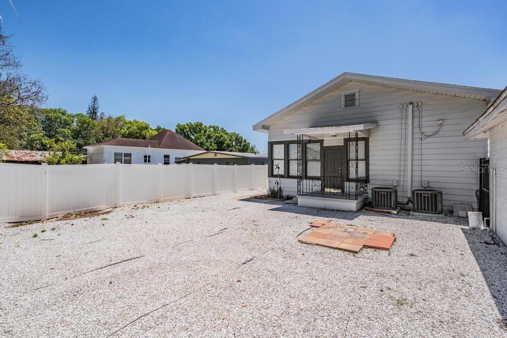 2319 W AILEEN ST #B, TAMPA, FL, 33607