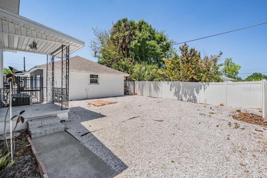 2319 W AILEEN ST #B, TAMPA, FL, 33607