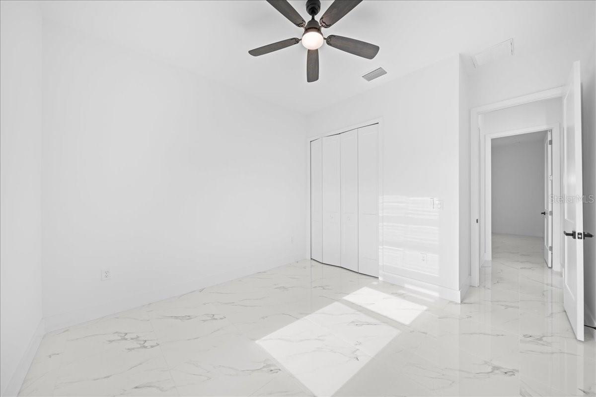 2116 NE 10TH AVE, CAPE CORAL, FL, 33909