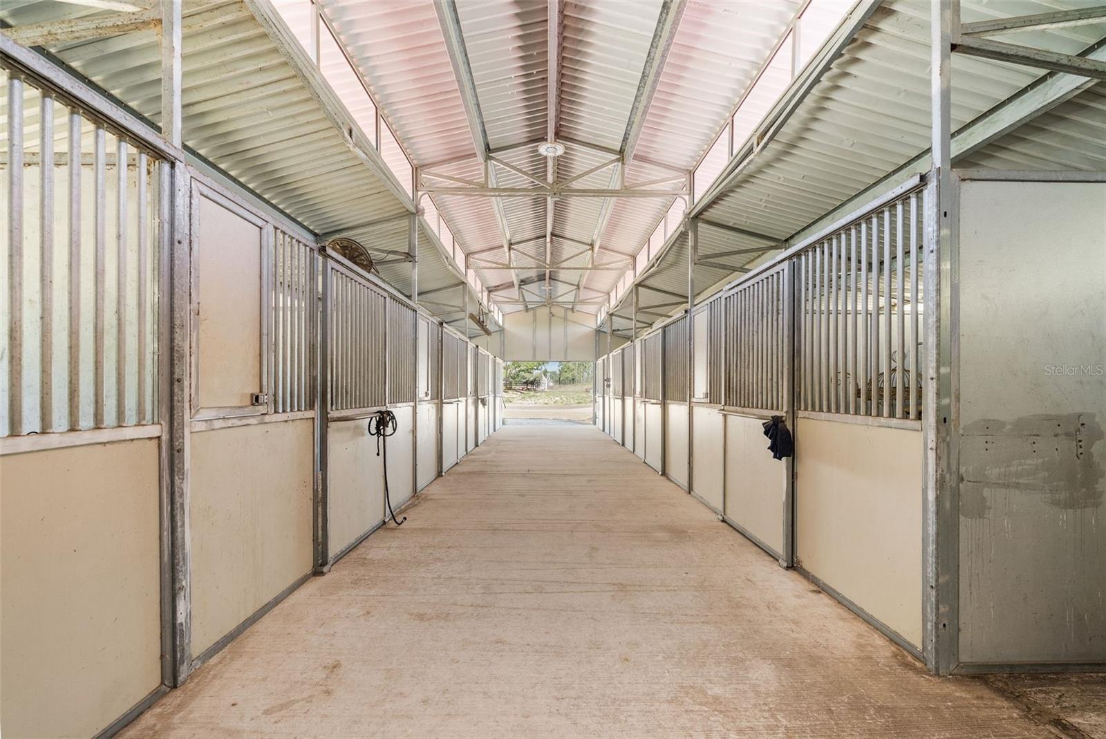 25723 BAREVA RD, WEEKI WACHEE, FL, 34614