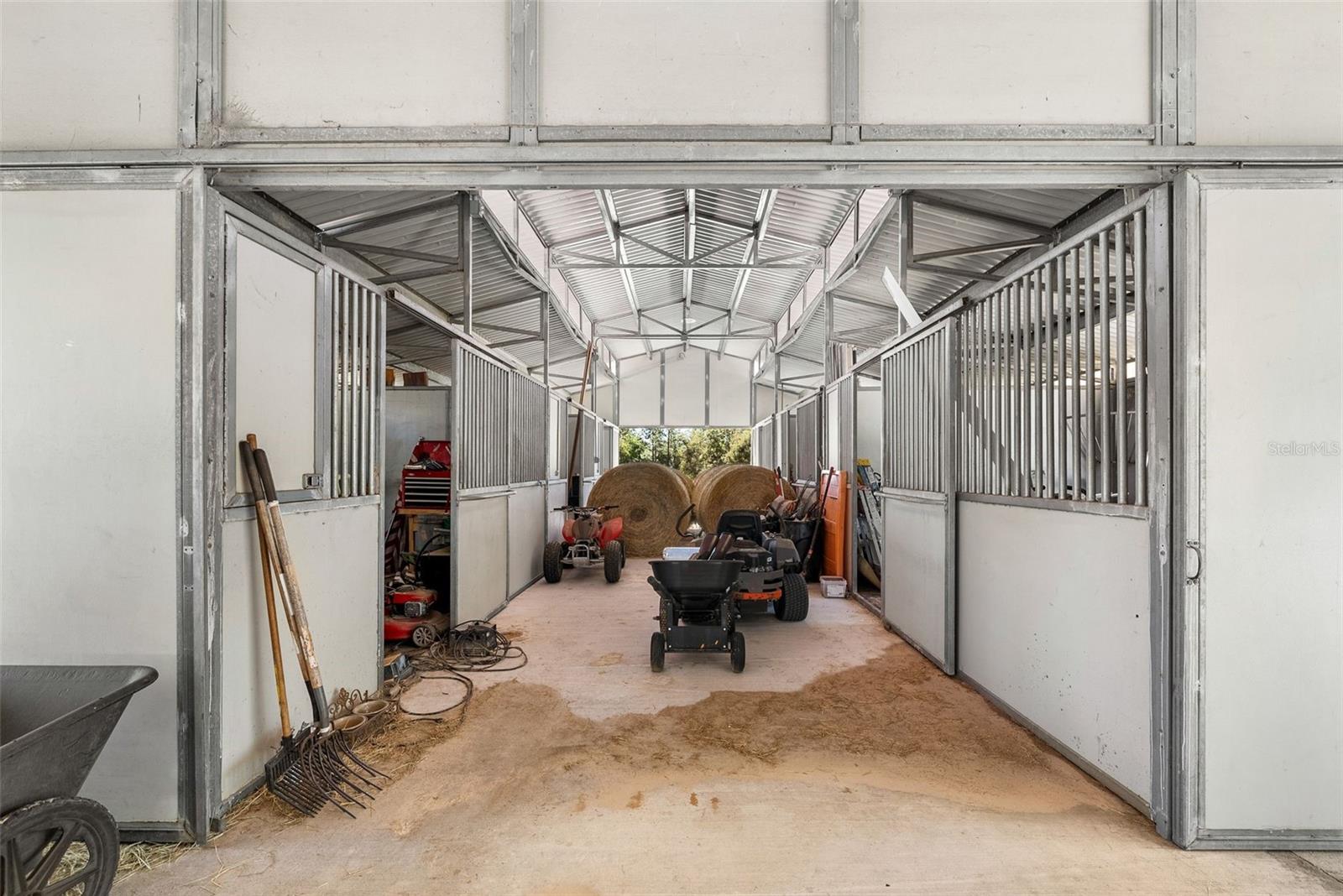 25723 BAREVA RD, WEEKI WACHEE, FL, 34614