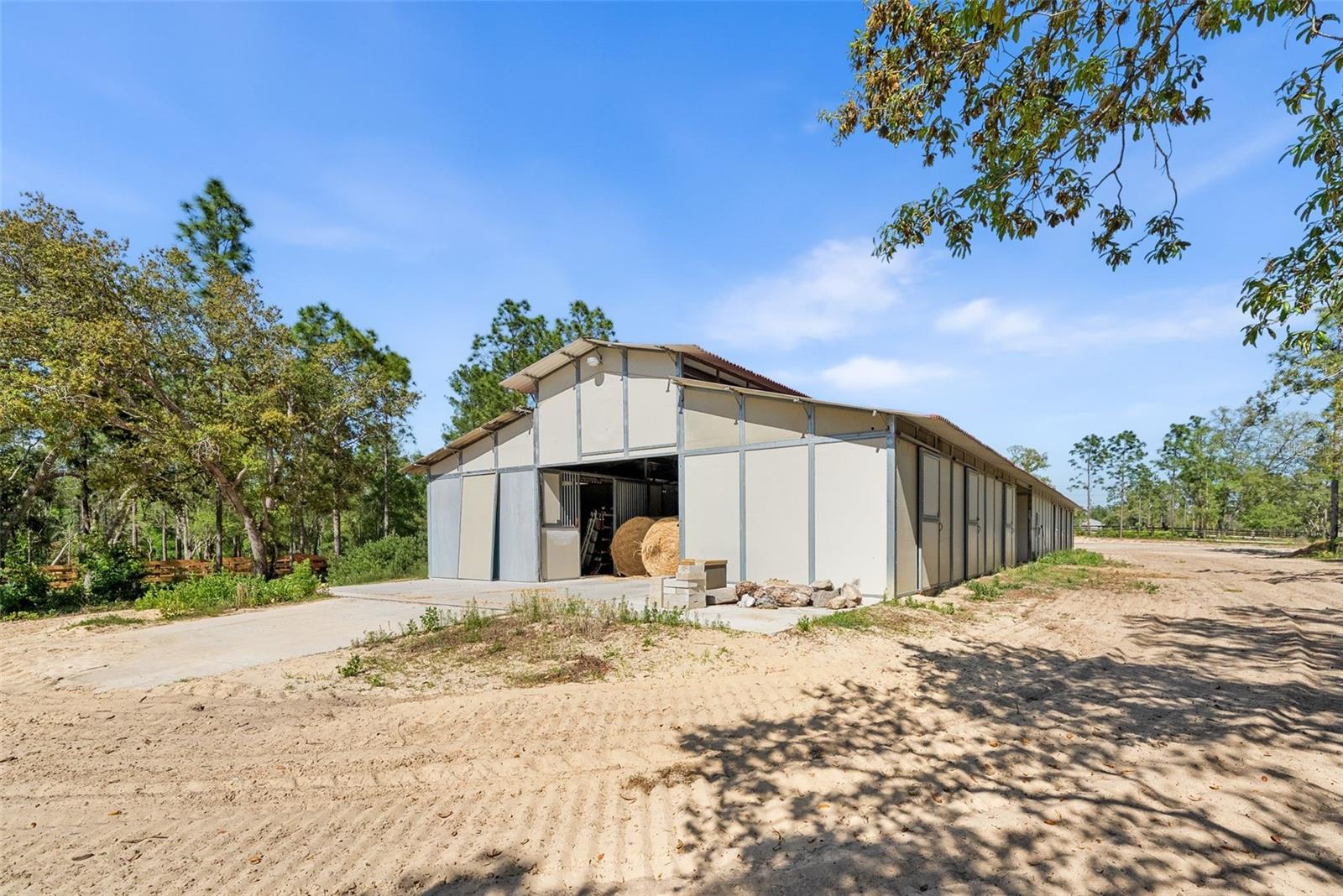 25723 BAREVA RD, WEEKI WACHEE, FL, 34614