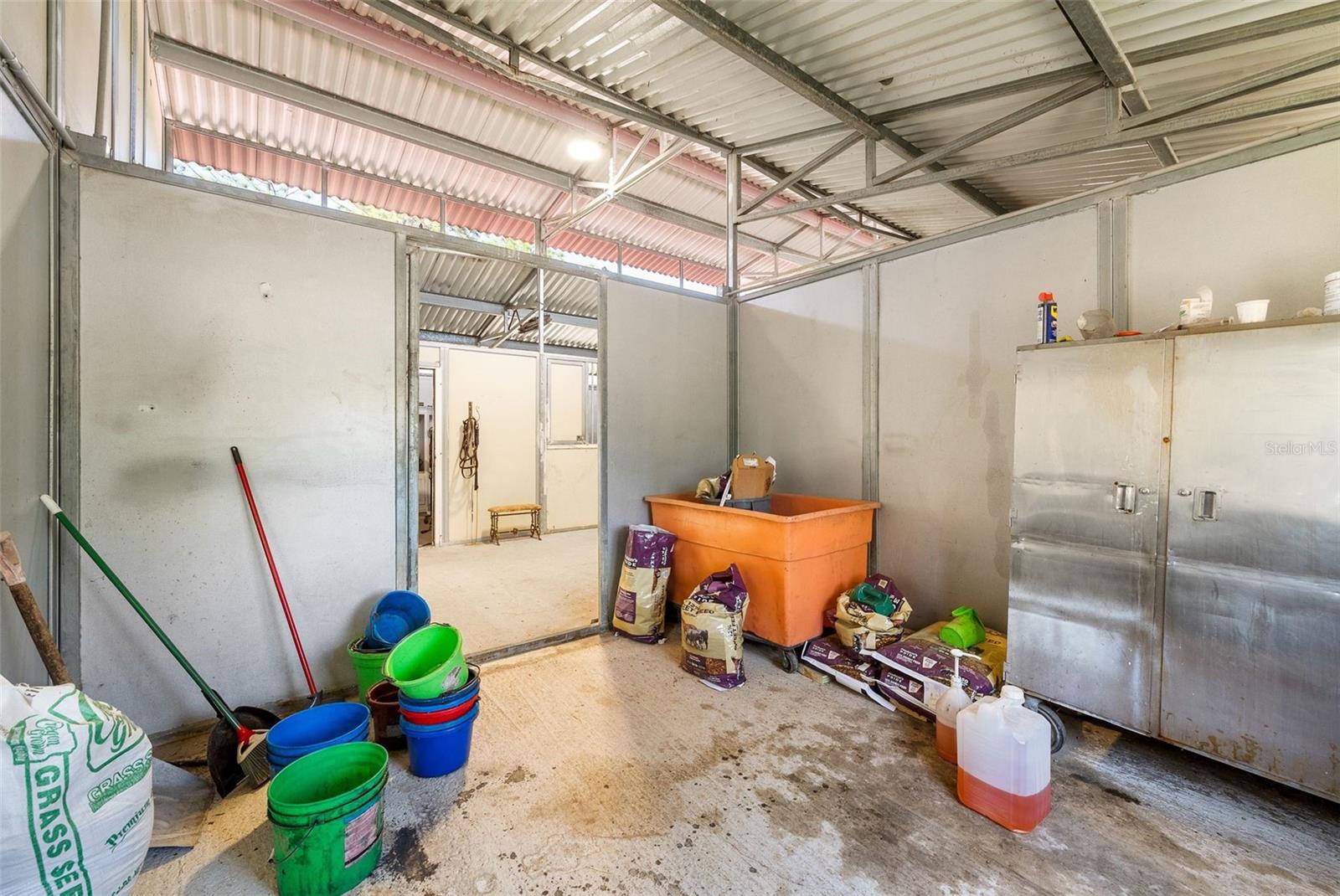 25723 BAREVA RD, WEEKI WACHEE, FL, 34614