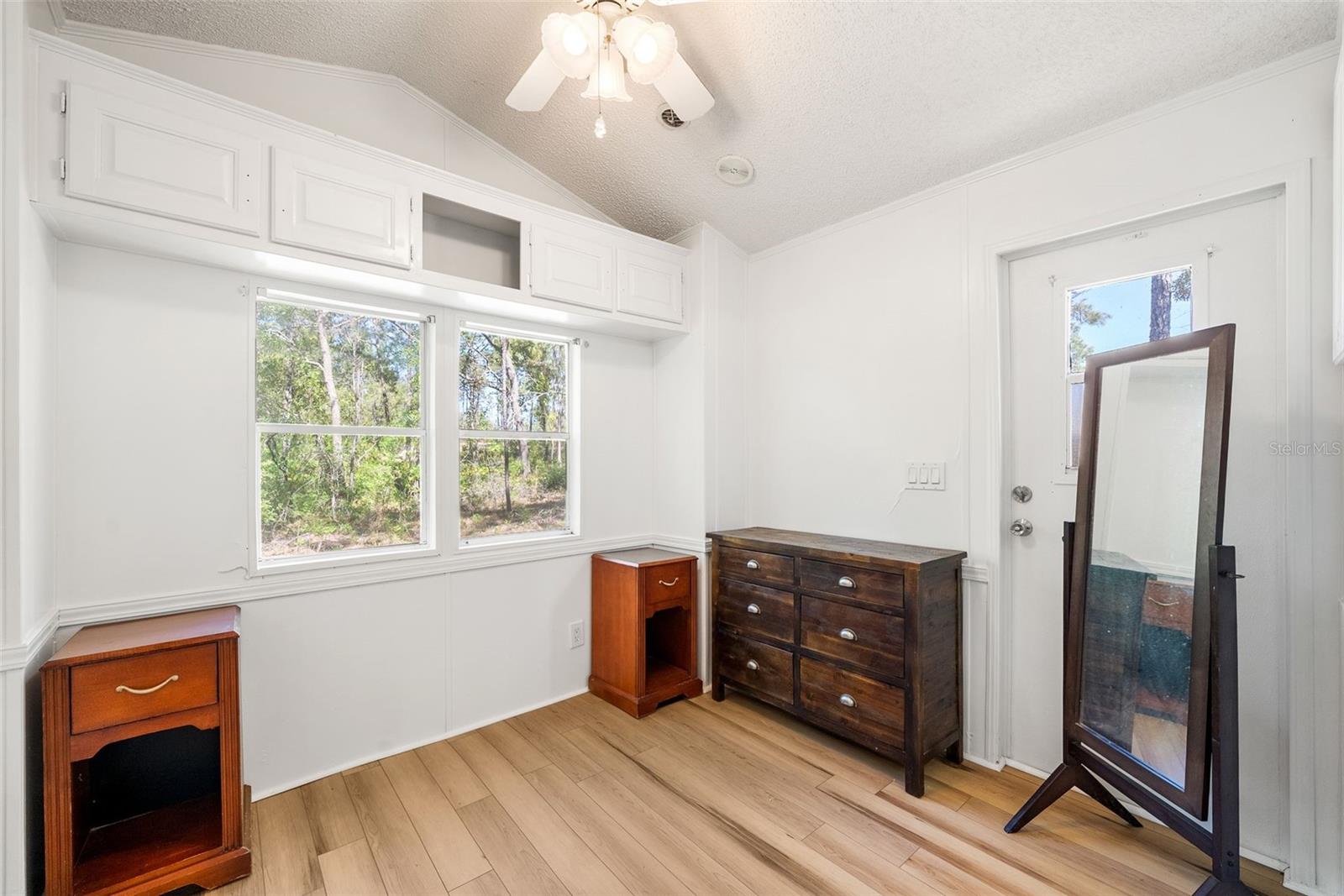 25723 BAREVA RD, WEEKI WACHEE, FL, 34614