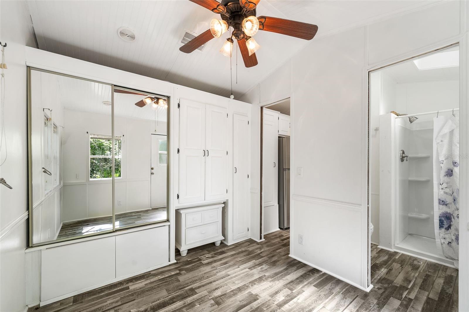 25723 BAREVA RD, WEEKI WACHEE, FL, 34614