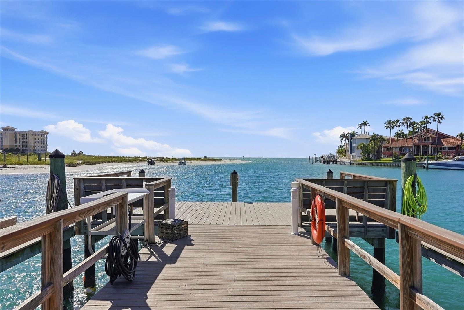 1100 PINELLAS BAYWAY S #G2, TIERRA VERDE, FL, 33715