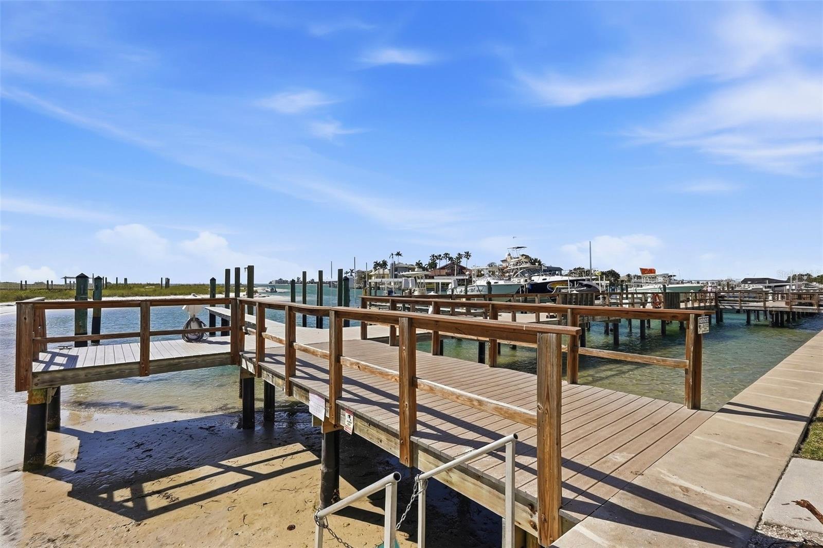 1100 PINELLAS BAYWAY S #G2, TIERRA VERDE, FL, 33715