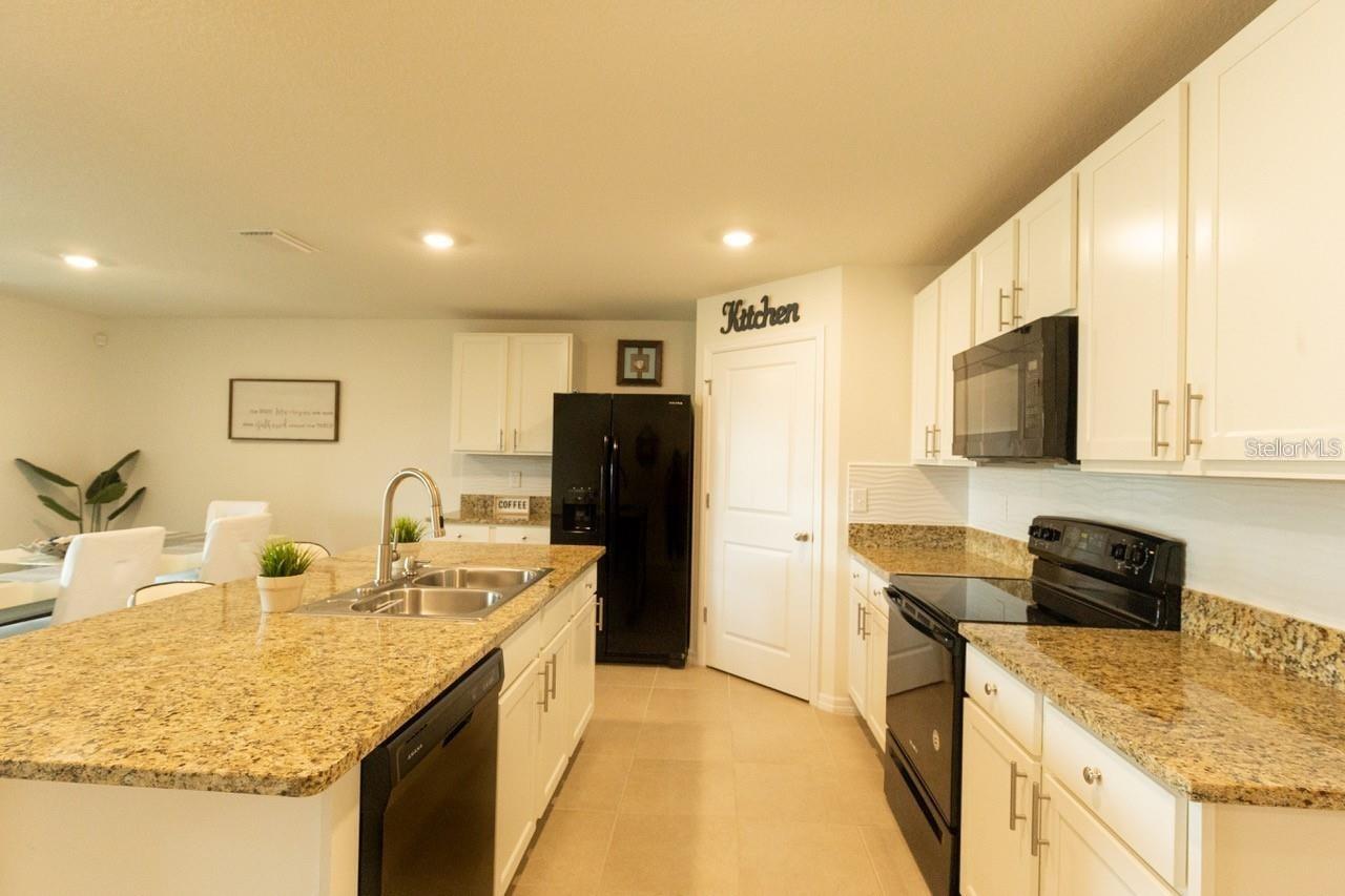 8687 SW 49, OCALA, FL, 34476