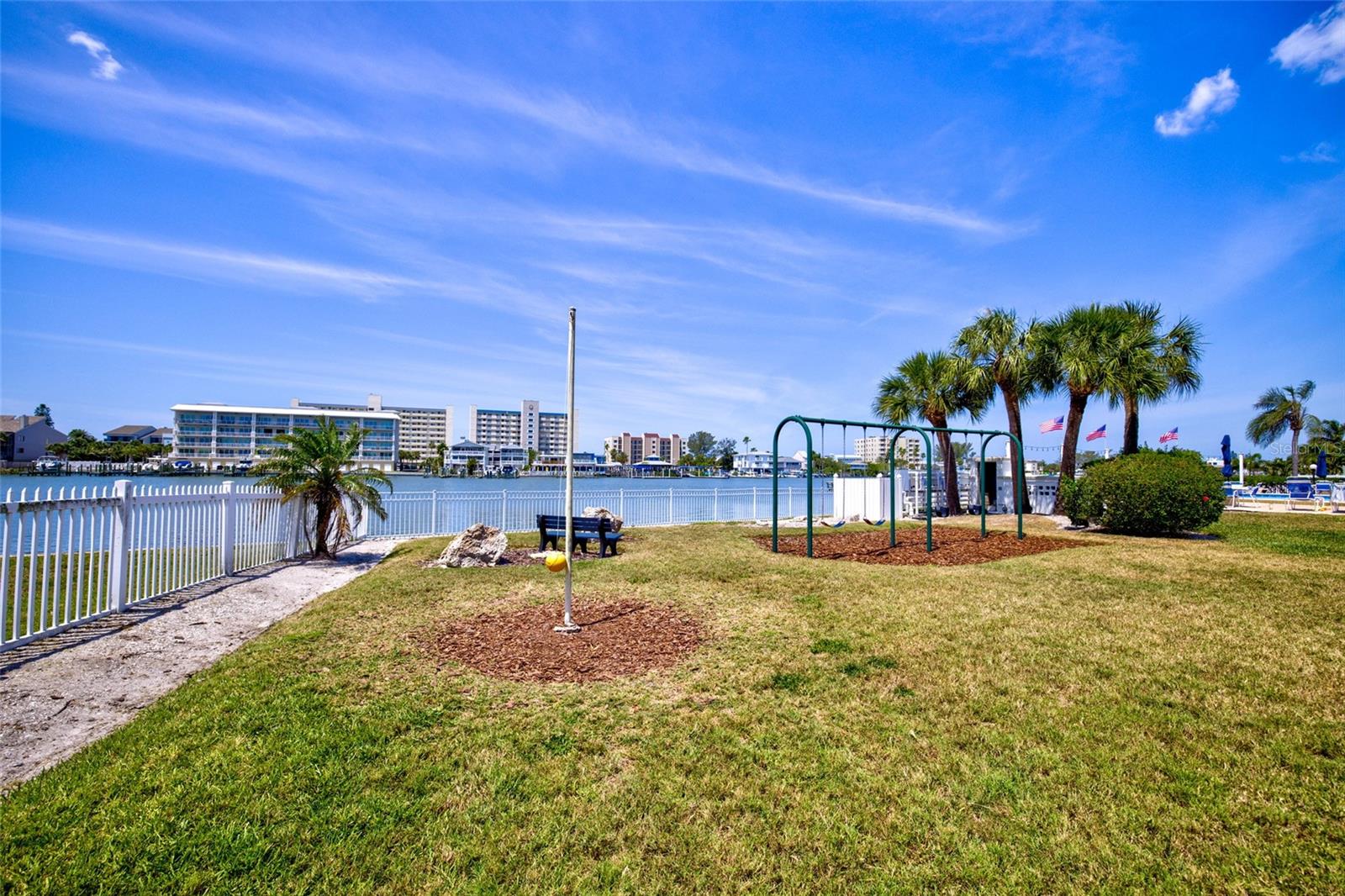 10134 REGAL DR #1, LARGO, FL, 33774